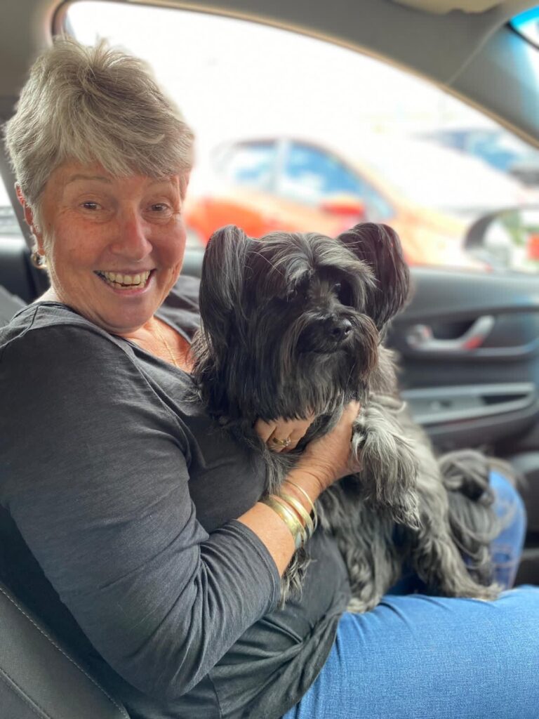 Licourice Has Arrived Safely in the UK 🐕❤️🇬🇧